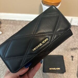 Micheal Kors Wallet